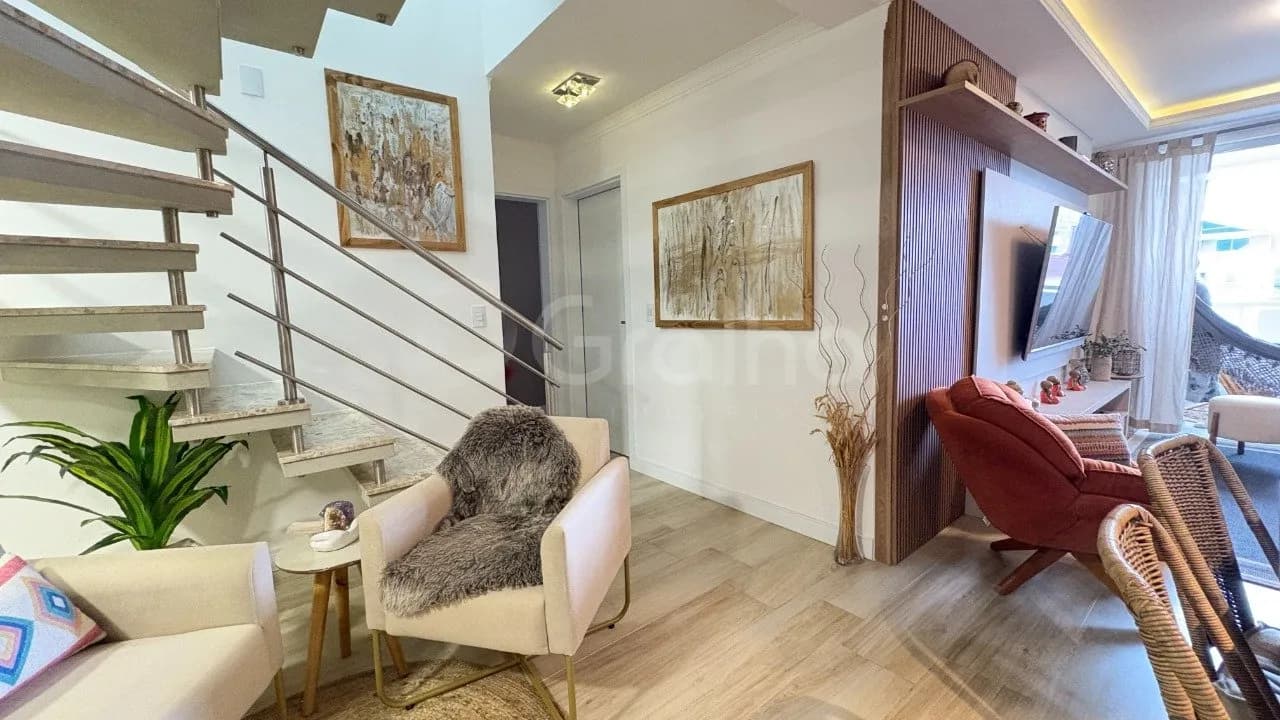 Apartamento duplex para venda com 3 dormitórios em Ingleses Do Rio Vermelho com 133 m² — foto 2