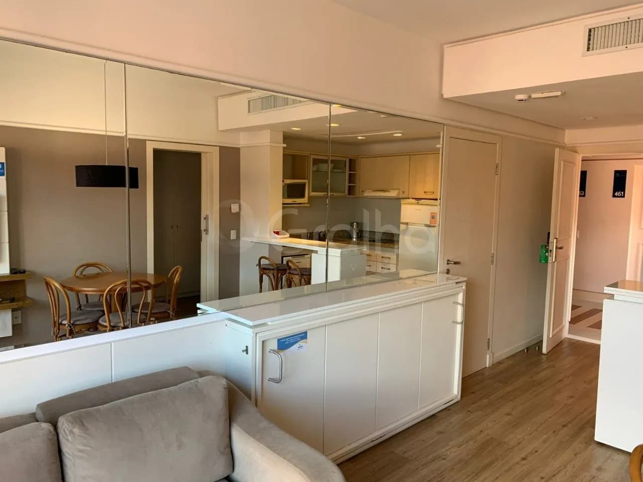 Apartamento para venda com 1 dormitório, em Jurerê com 51 m² — foto 3