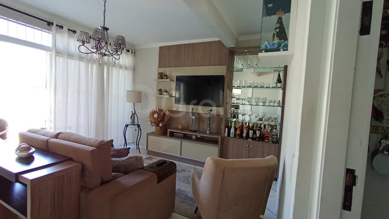 Casa para venda com 3 dormitórios em Passa Vinte com 132 m² — foto 2