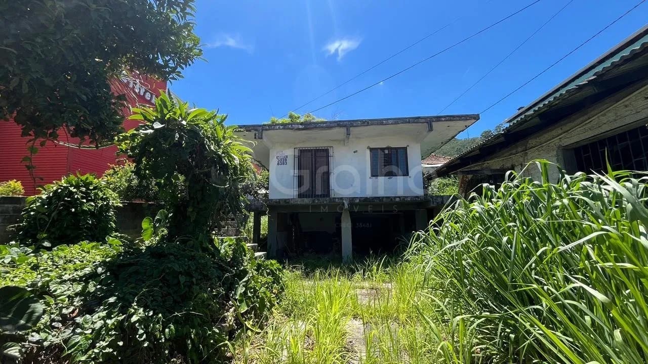 Terreno para venda em Costeira Do Pirajubae com 463 m²