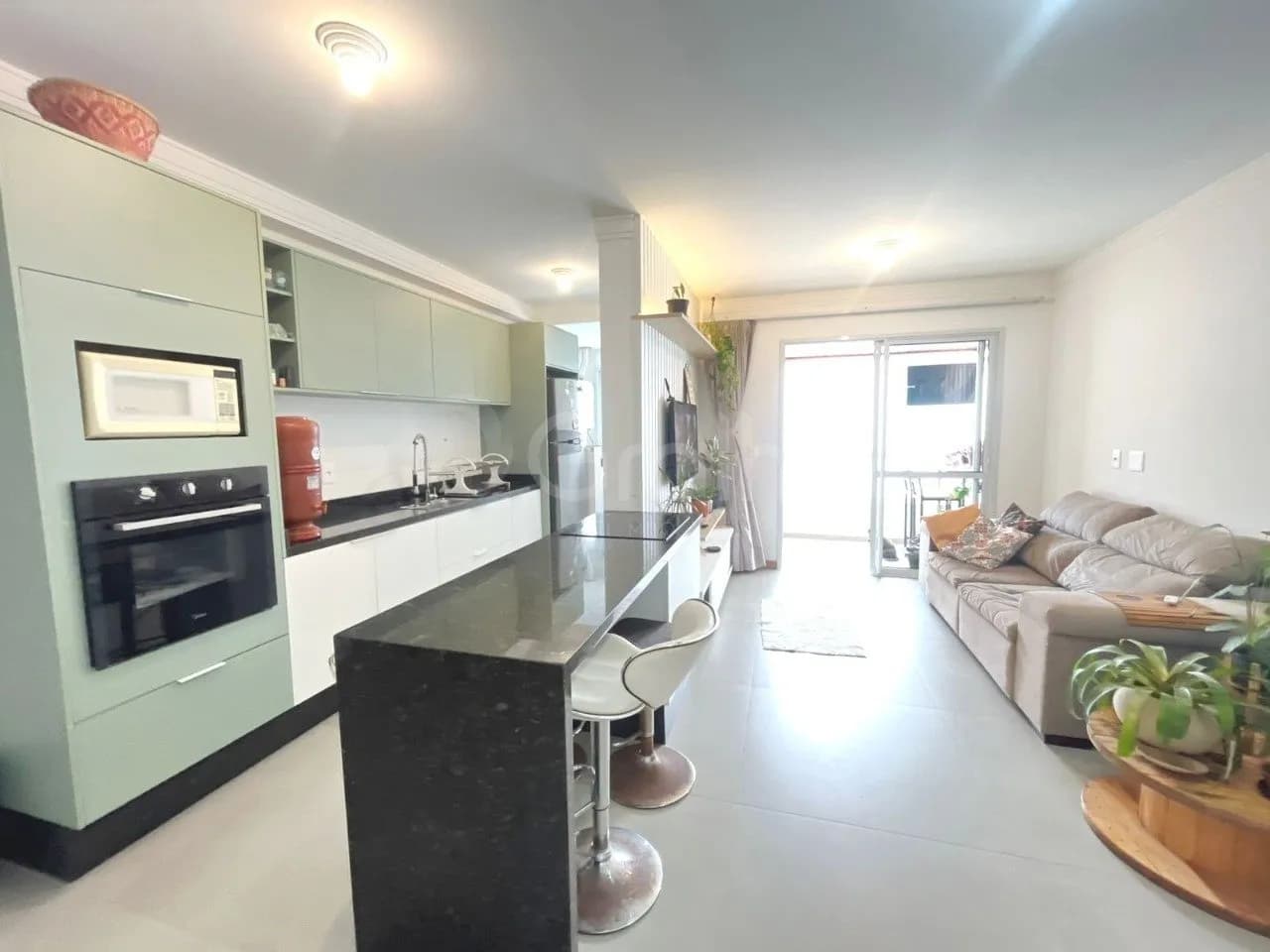Apartamento para venda com 2 dormitórios em Côrrego Grande com 78 m² — foto 2