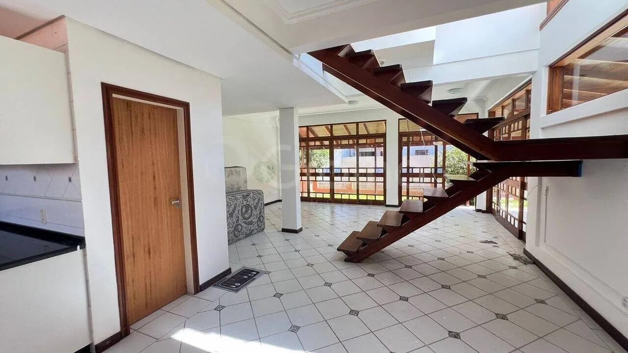 Casa para venda com 3 dormitórios em Armação do Pântano Do Sul com 220 m² — foto 3