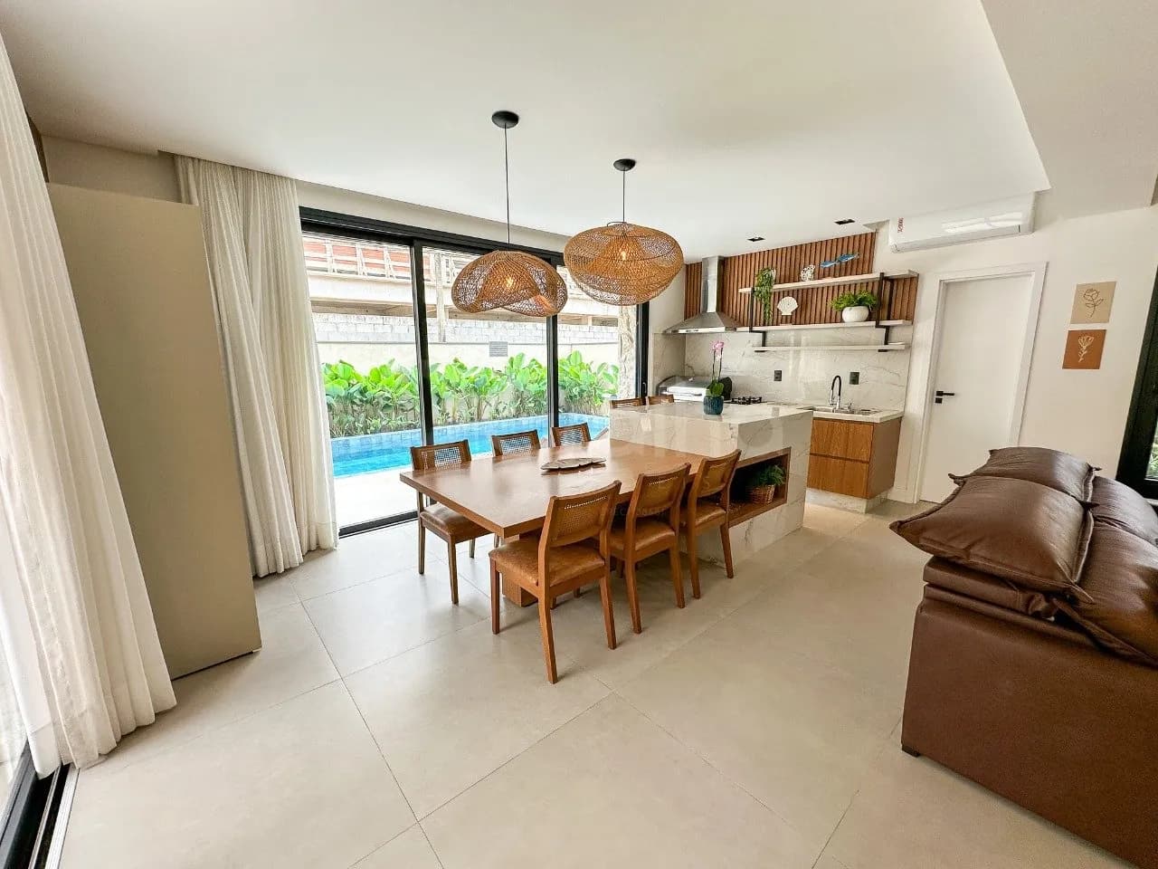 Casa para venda com 5 dormitórios em Campeche com 350 m² — foto 5