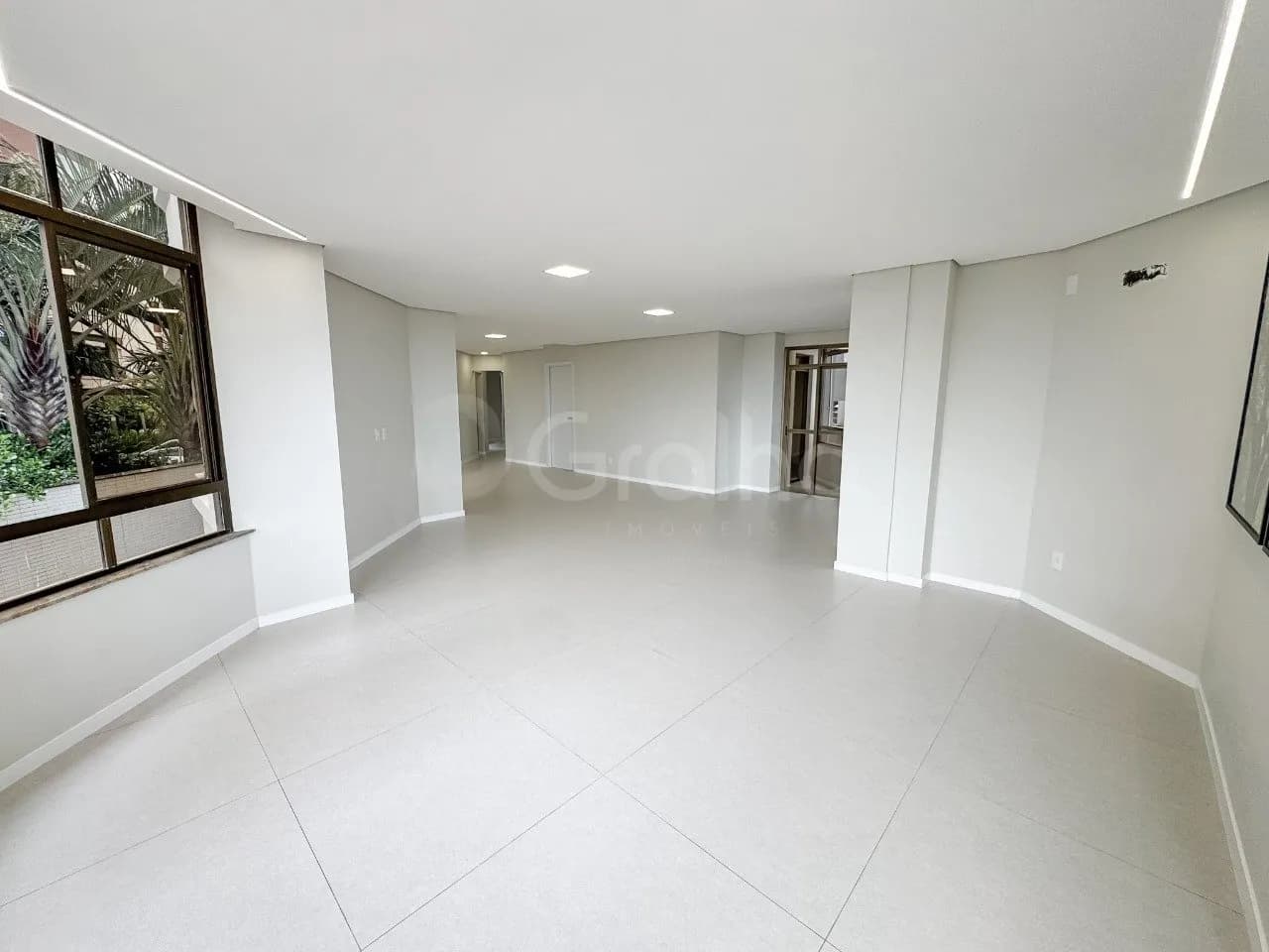 Apartamento para venda com 3 dormitórios em Beira Mar Norte com 206 m² — foto 5