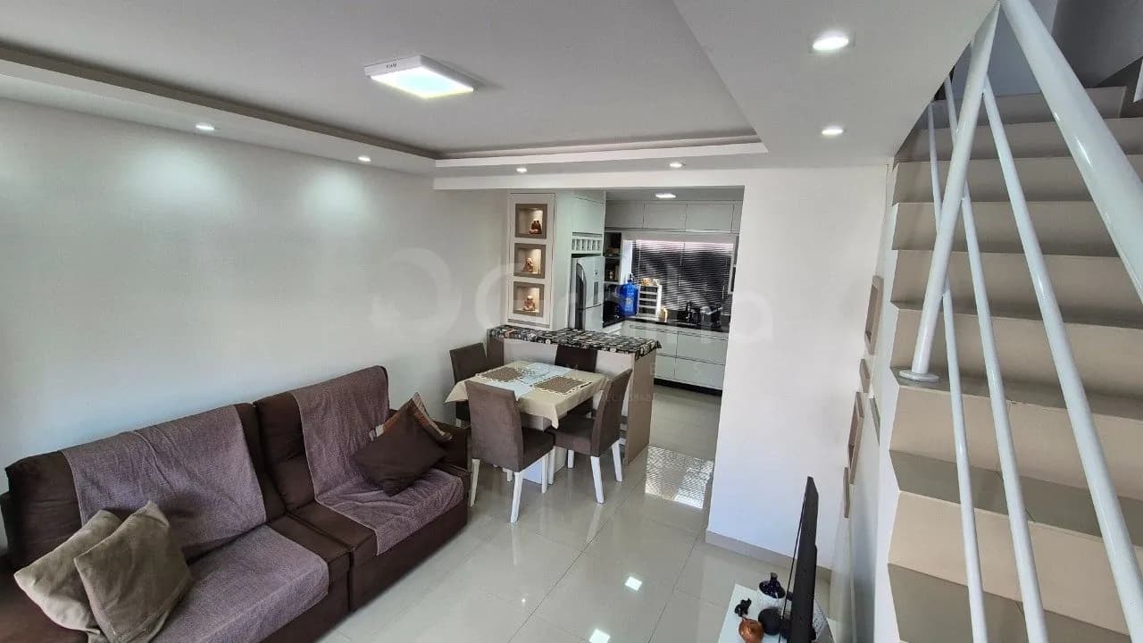 Casa para venda com 2 dormitórios em Bela Vista com 65 m² — foto 3