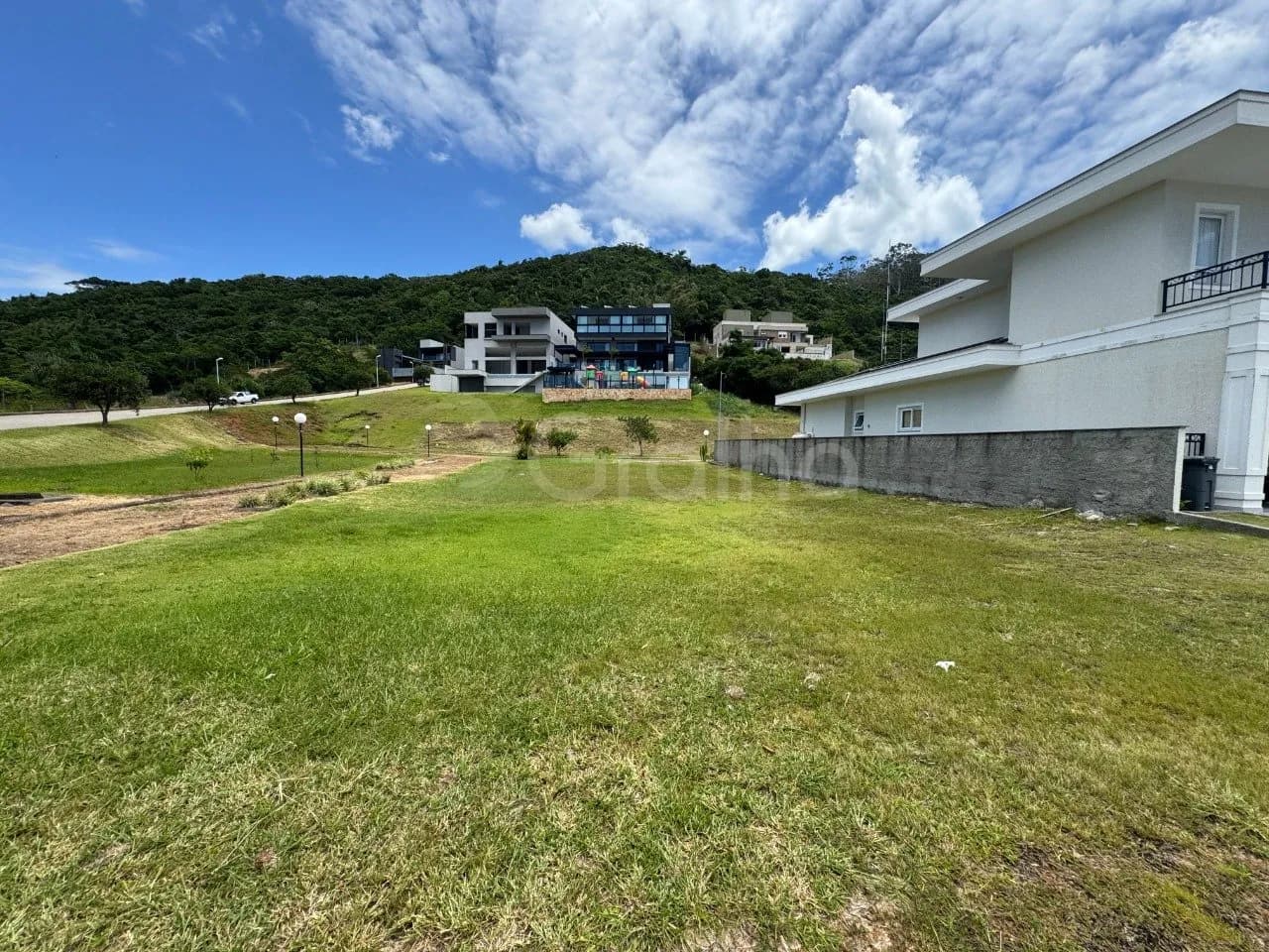 Terreno para venda em Ingleses Do Rio Vermelho com 478 m² — foto principal