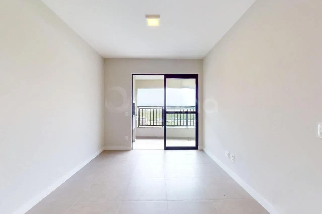 Apartamento para venda com 3 dormitórios em Saco Grande com 94 m² — foto 2
