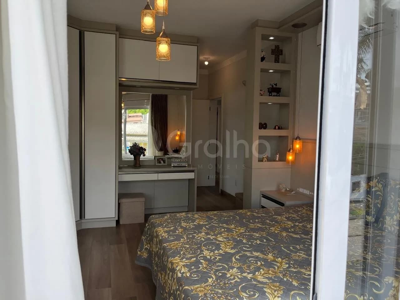 Casa para venda com 3 dormitórios em Pedra Branca com 247 m² — foto 2