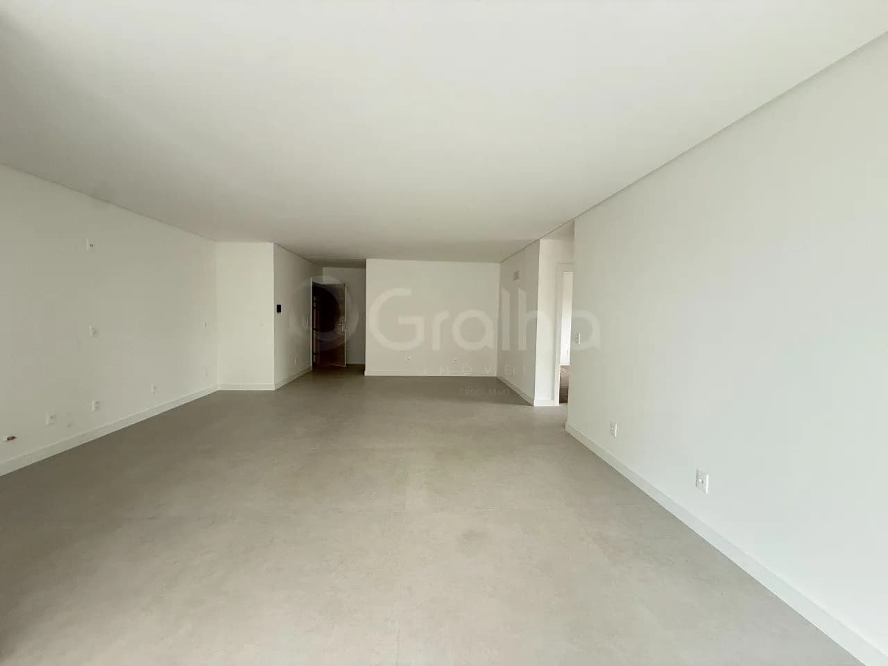 Apartamento para venda com 3 dormitórios em Jurerê com 130 m² — foto 3
