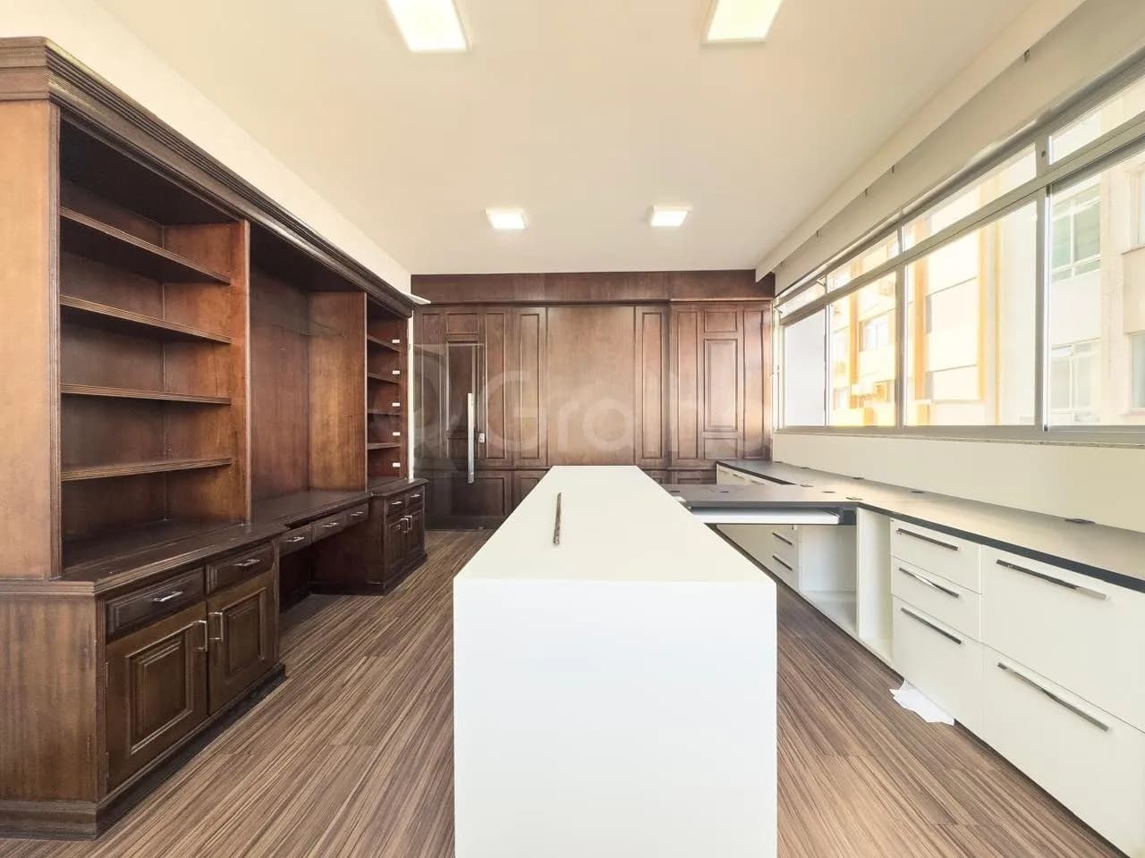 Sala comercial para venda em Centro com 212 m² — foto 3