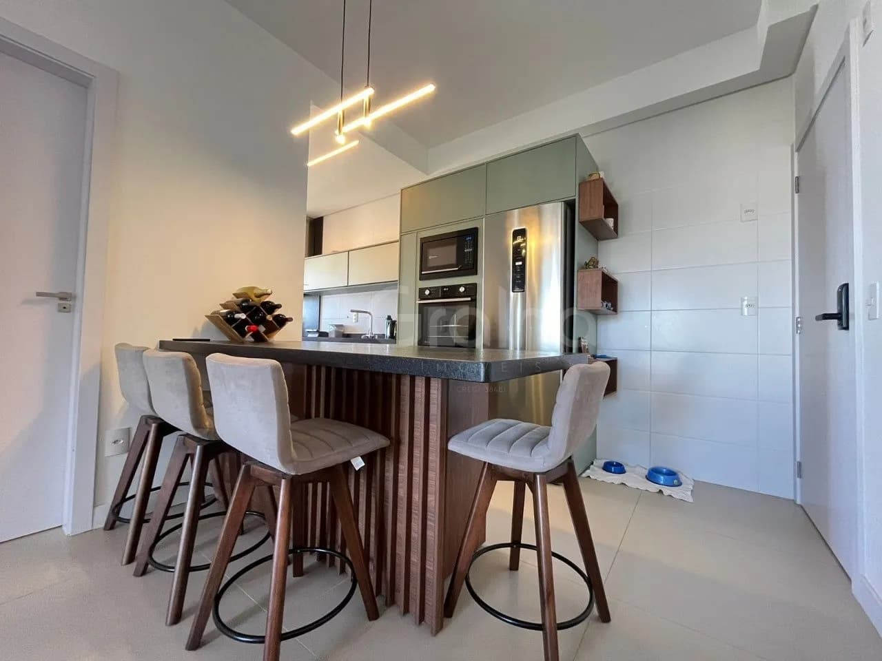 Apartamento para venda com 2 dormitórios em Agronômica com 70 m² — foto 5