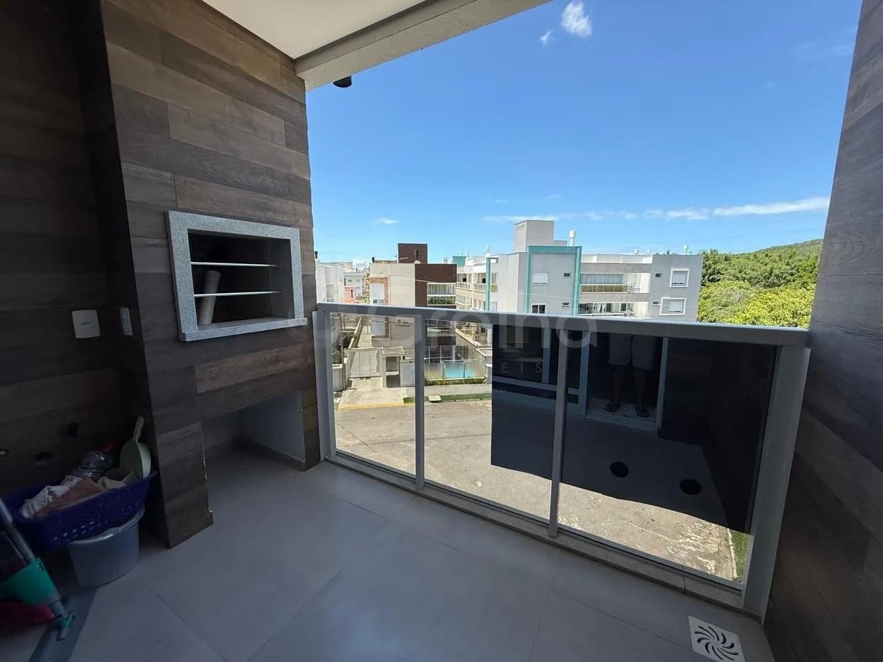 Apartamento para venda com 2 dormitórios em Governador Celso Ramos com 72 m² — foto 4
