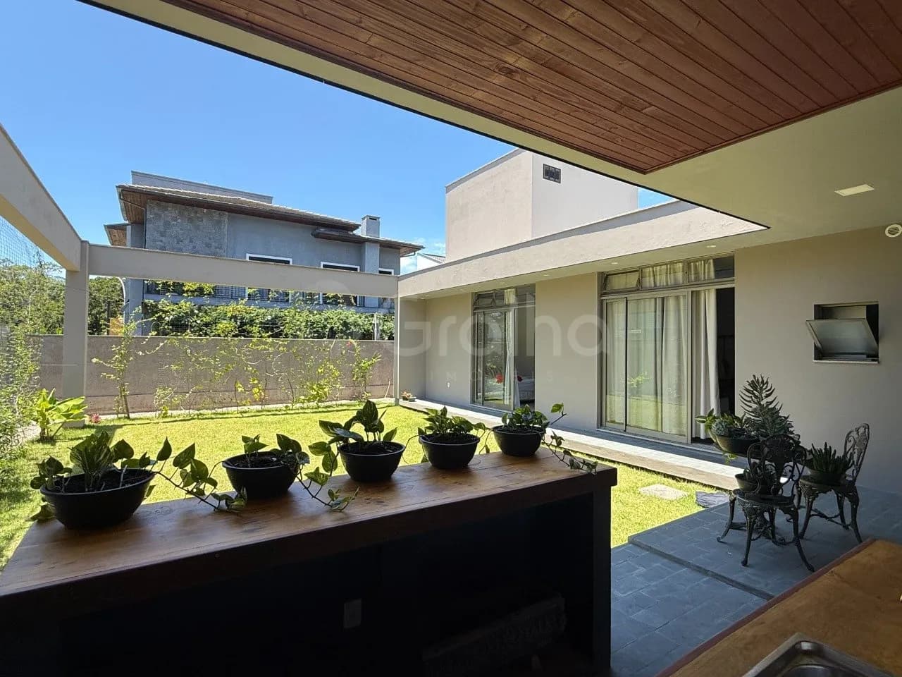 Casa para venda com 2 dormitórios em Ratones com 400 m² — foto 2