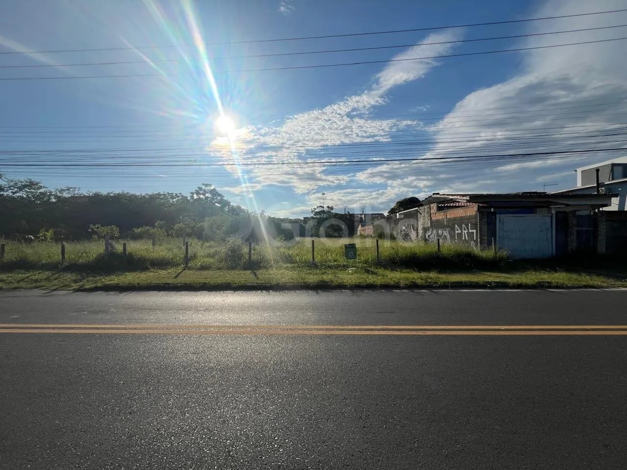 Terreno para venda em Morro Das Pedras com 668 m² — foto principal
