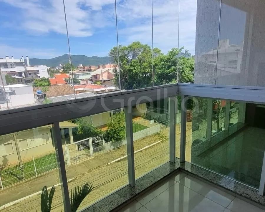 Apartamento para venda com 3 dormitórios em Canasvieiras com 83 m² — foto 2
