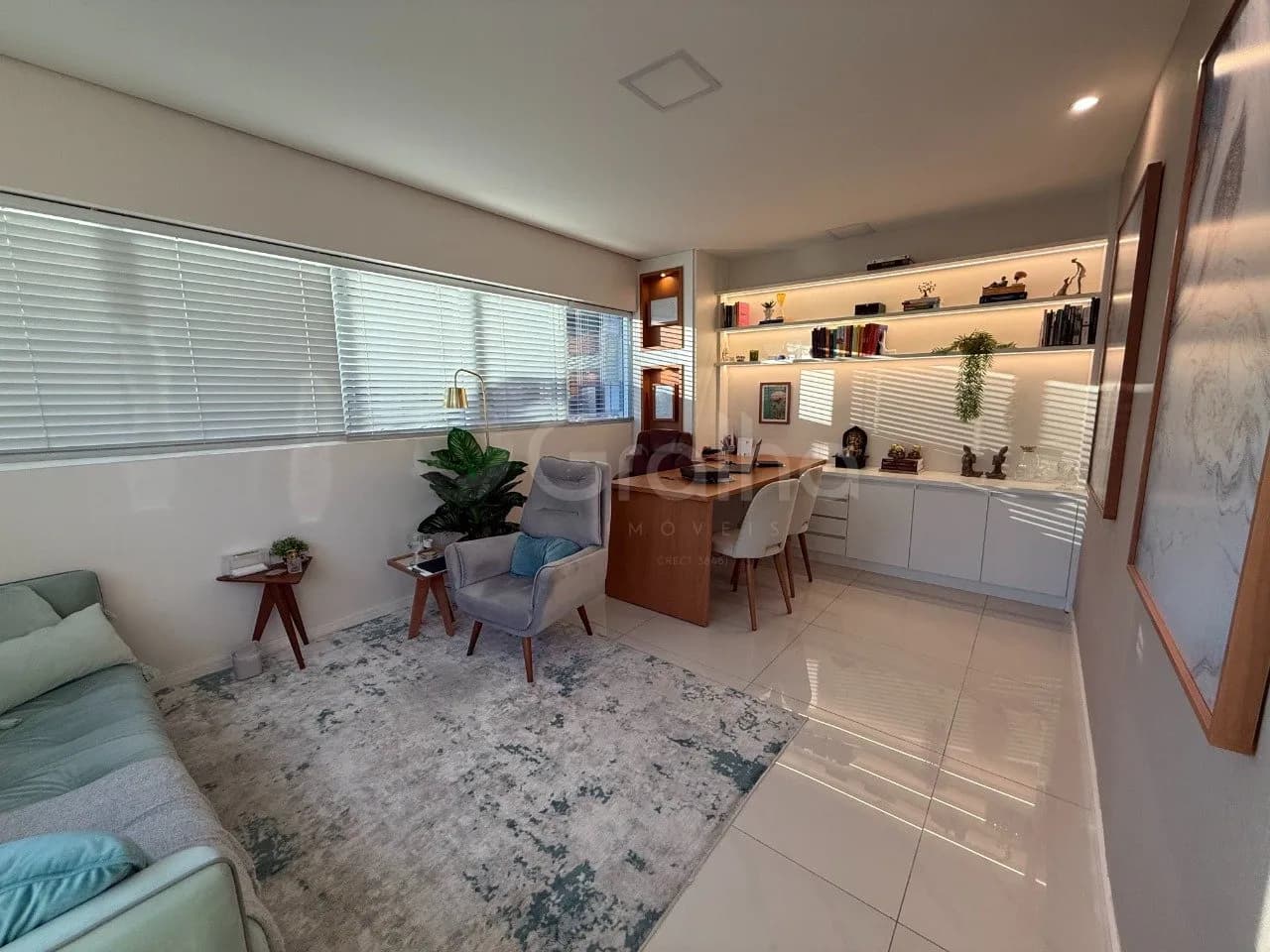 Sala comercial para venda em Centro com 61 m² — foto principal
