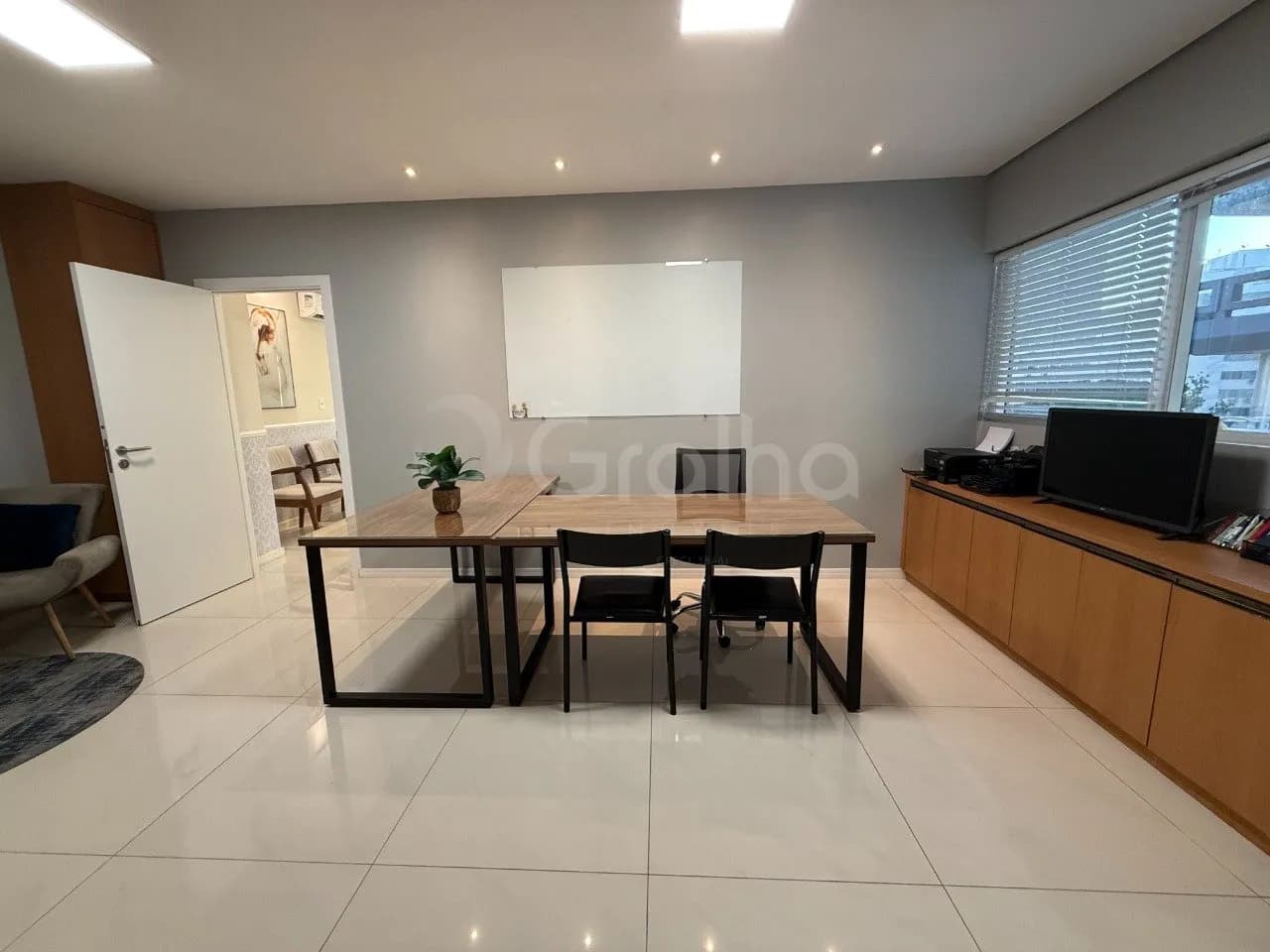 Sala comercial para venda em Centro com 61 m² — foto 4
