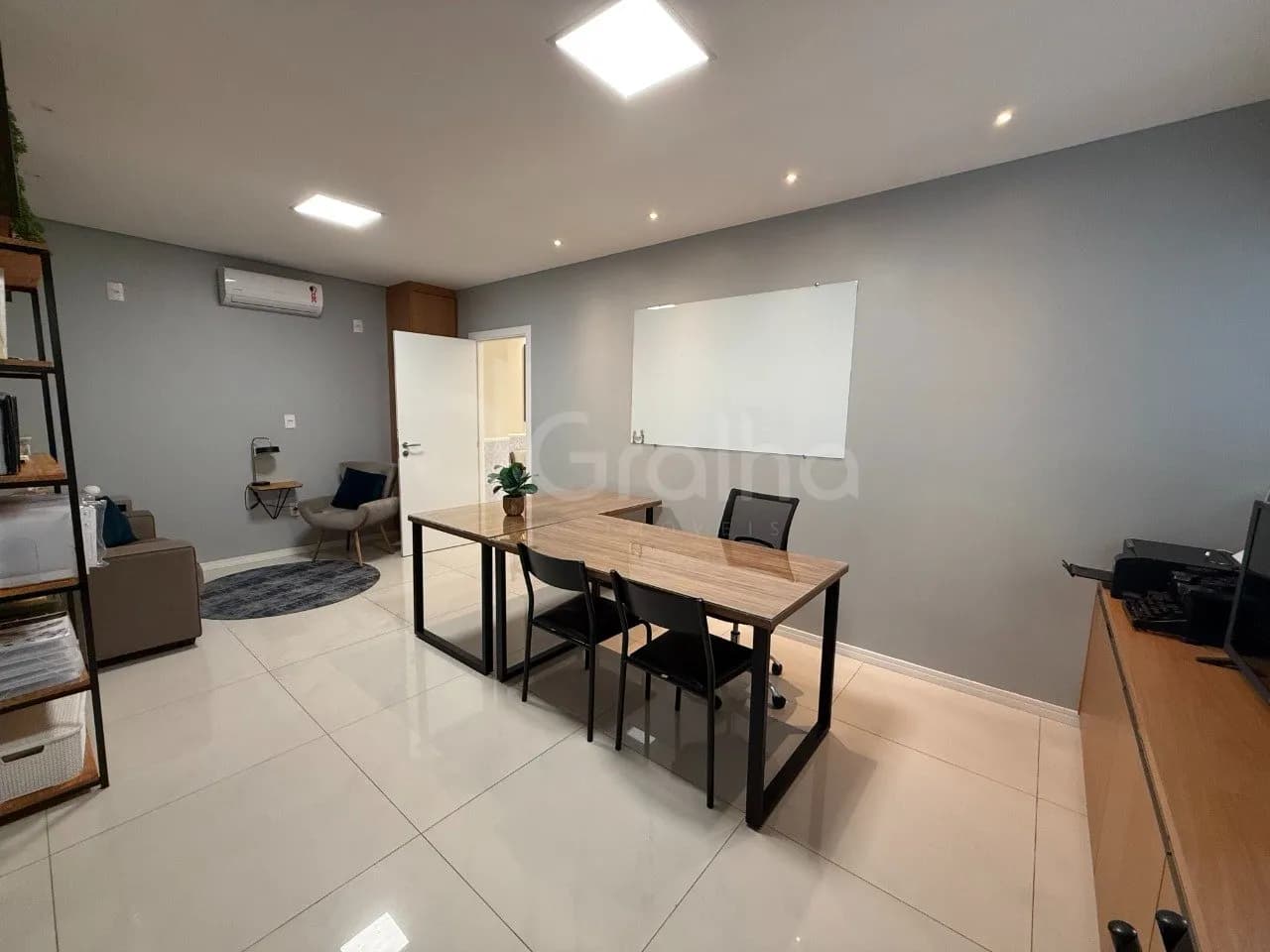 Sala comercial para venda em Centro com 61 m² — foto 5