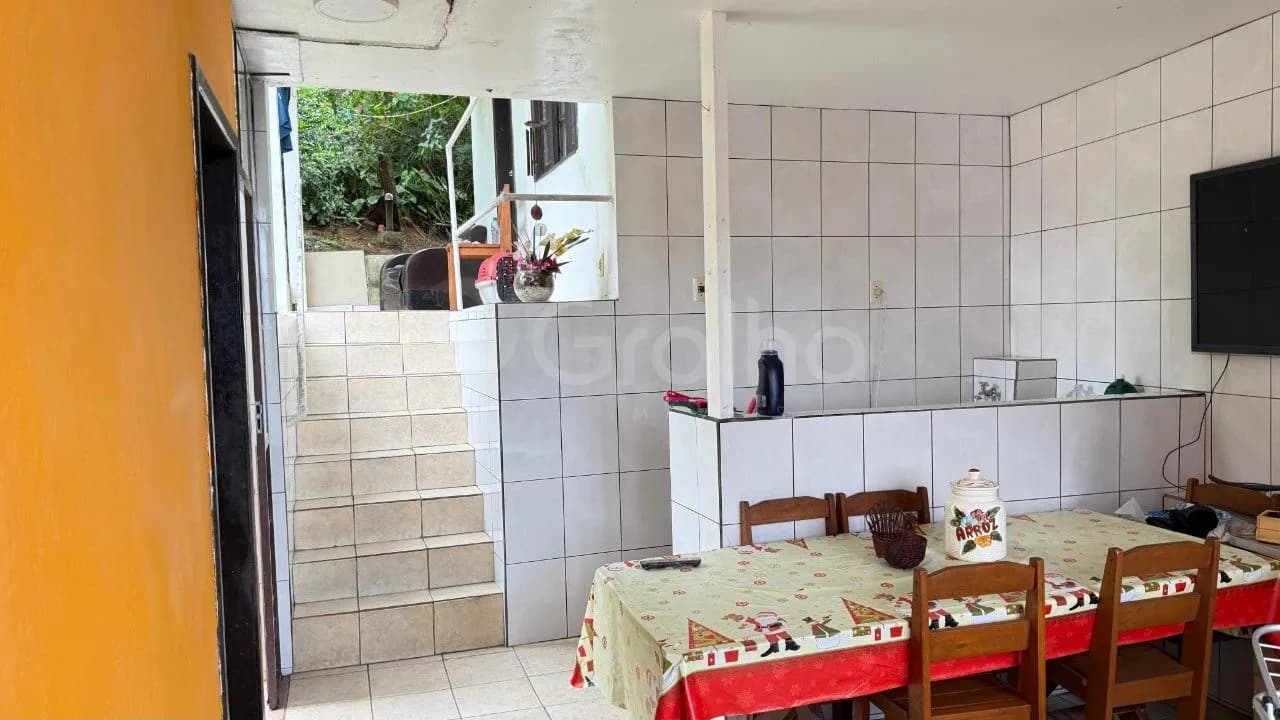 Casa para venda com 3 dormitórios em Abraão com 190 m² — foto 3