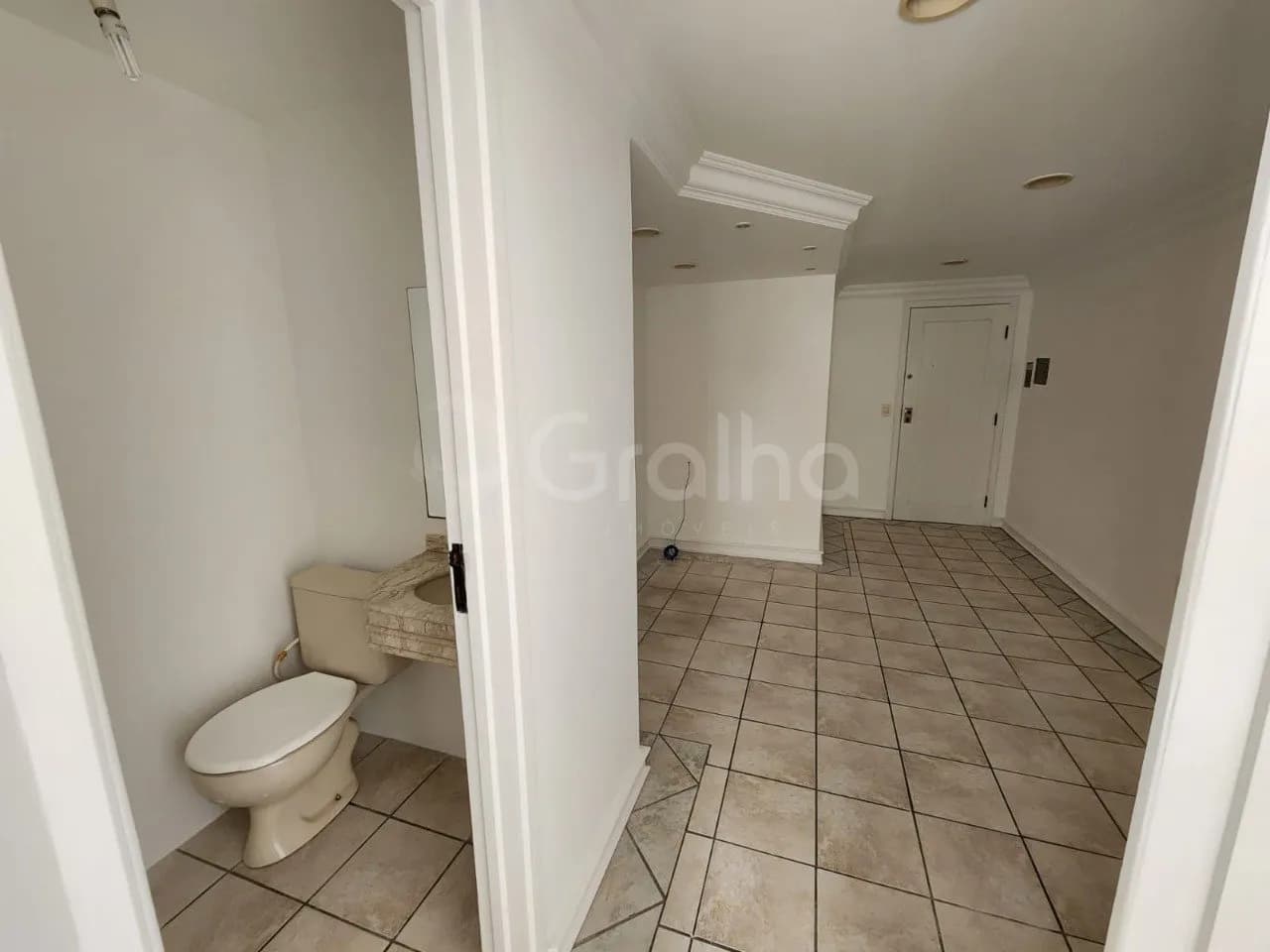 Sala comercial para venda em Centro com 30 m² — foto 2