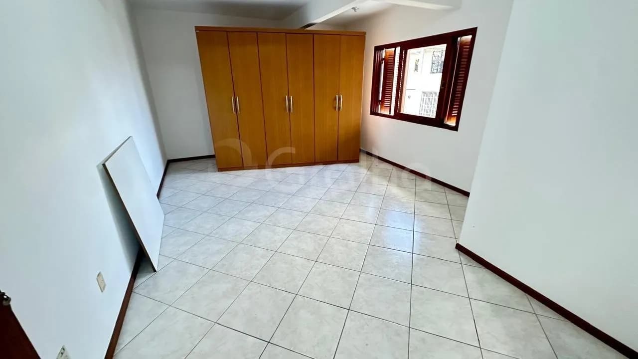 Casa para venda com 3 dormitórios em Nossa Senhora Do Rosario com 336 m² — foto 2