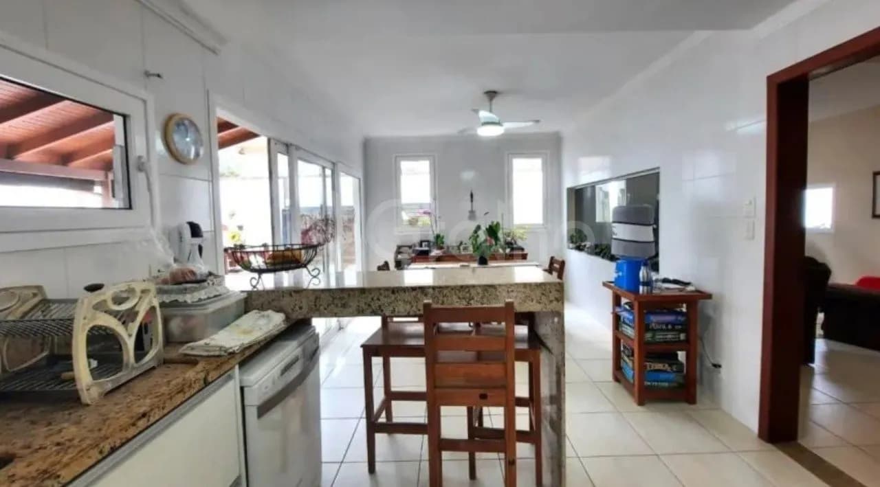 Casa de condomínio para venda com 4 dormitórios em Morro Das Pedras com 225 m² — foto 4