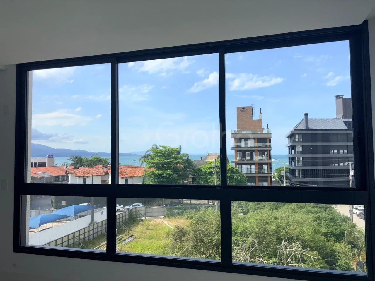 Apartamento para venda com 2 dormitórios em Jurerê com 86 m² — foto 3
