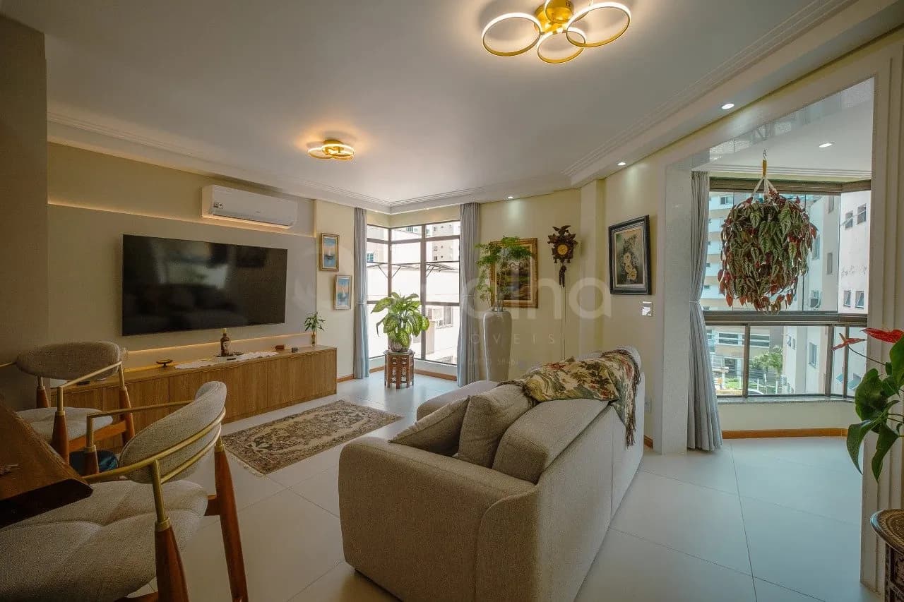 Apartamento para venda com 4 dormitórios em Campinas com 134 m² — foto principal