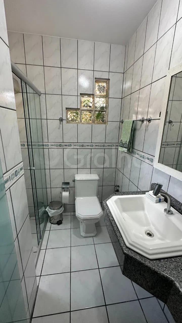 Casa para venda com 4 dormitórios em Santa Mônica com 193 m² — foto 5