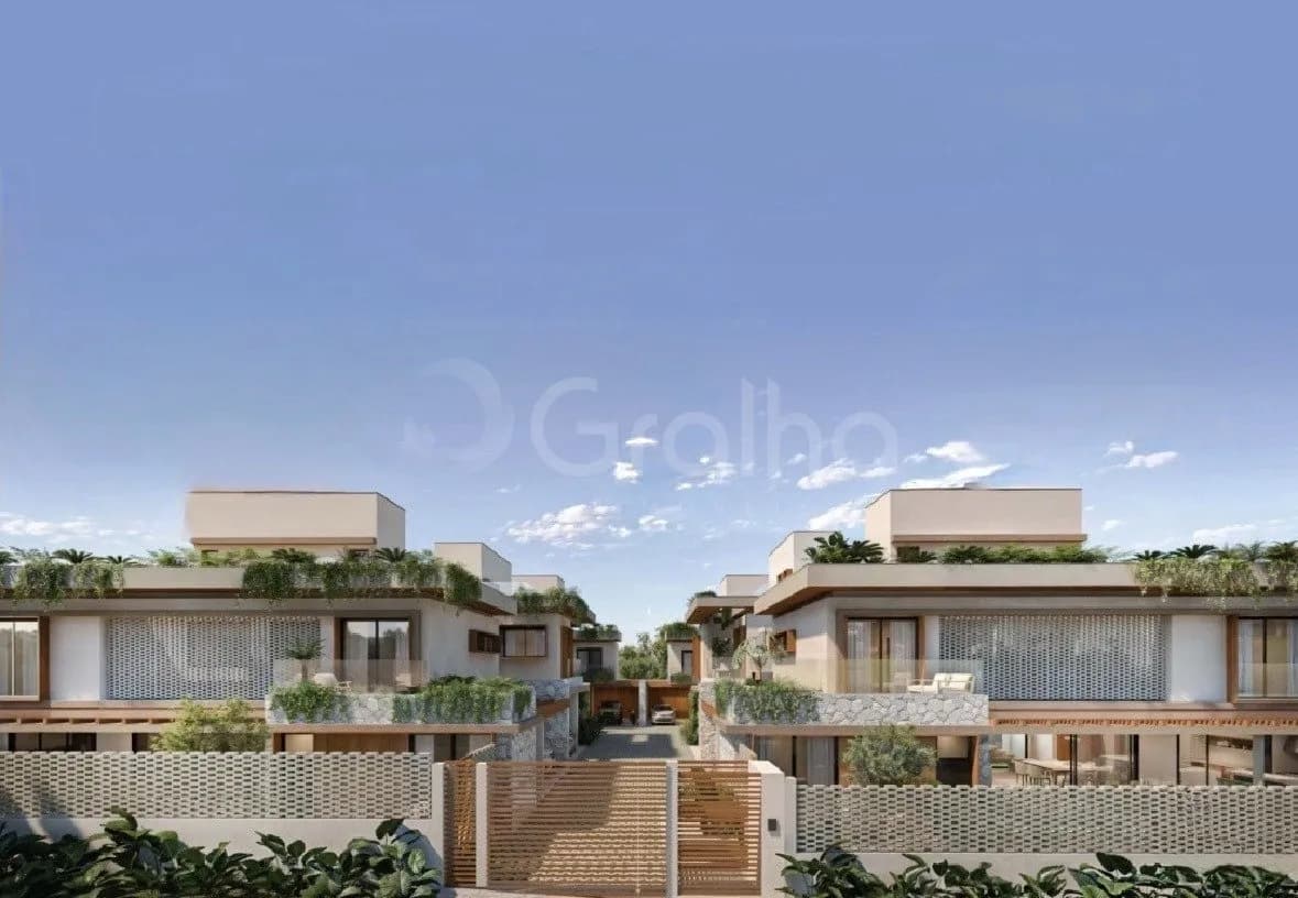 Casa de condomínio para venda com 4 dormitórios em Rio Tavares com 321 m² — foto 2