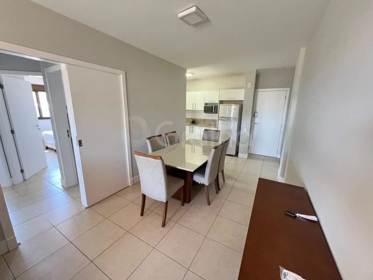 Apartamento para venda com 3 dormitórios em Pantanal com 75 m² — foto 4
