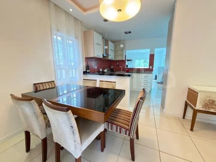 Casa para venda com 2 dormitórios em Lagoa Da Conceição com 190 m² — foto 3