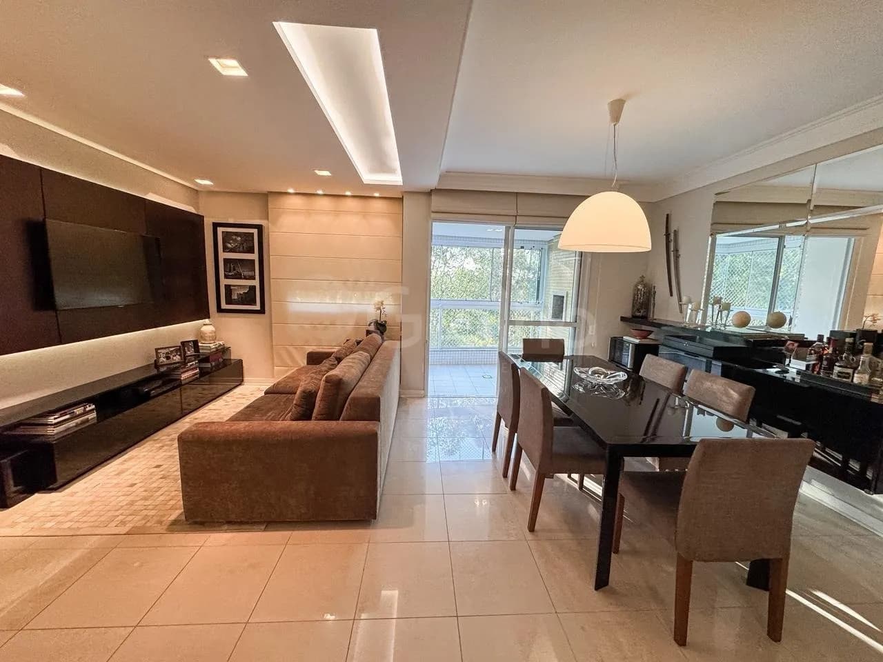 Apartamento para venda com 2 dormitórios em Itacorubi com 89 m² — foto 2