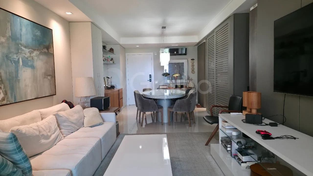Apartamento para venda com 3 dormitórios em Agronômica com 128 m² — foto principal