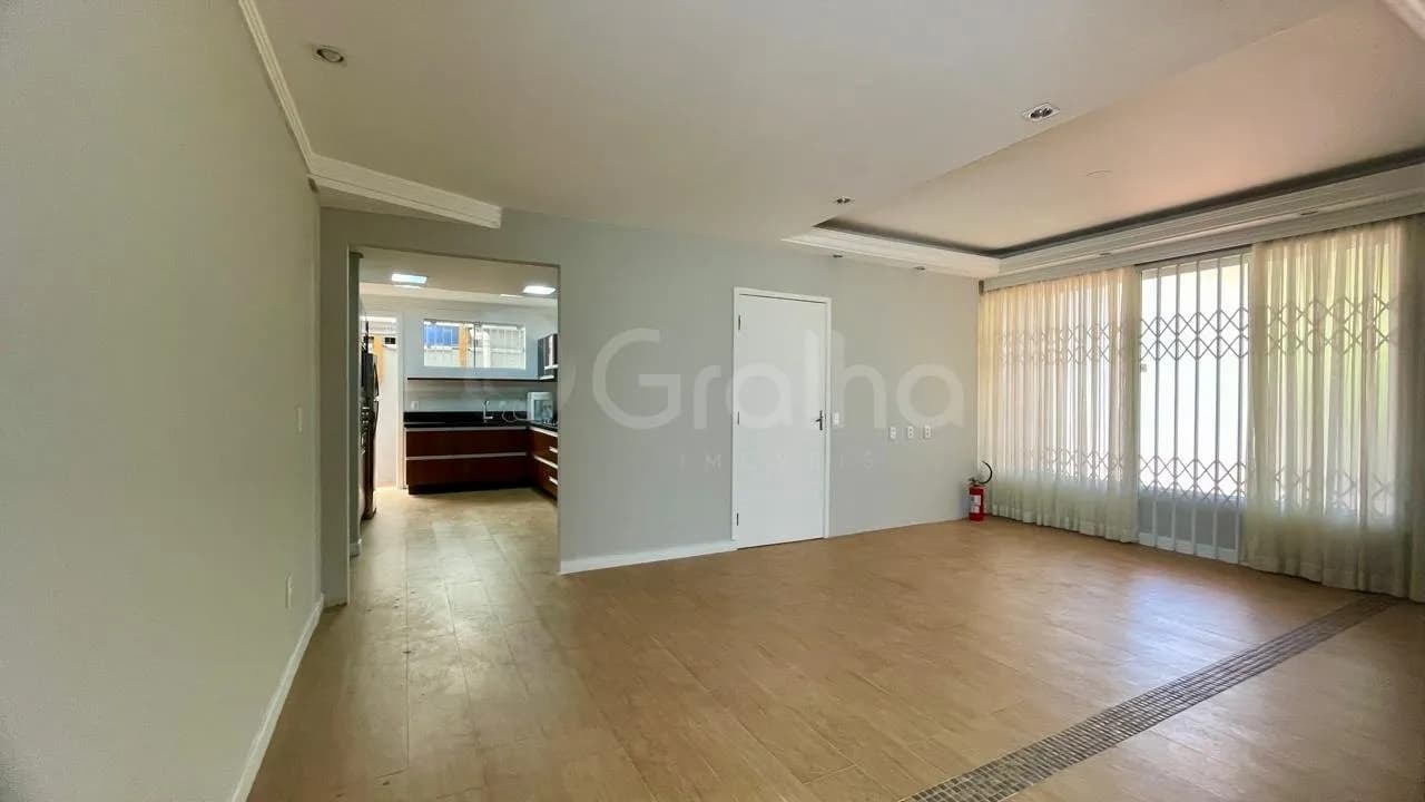 Casa comercial para venda em Santa Mônica com 200 m² — foto 2