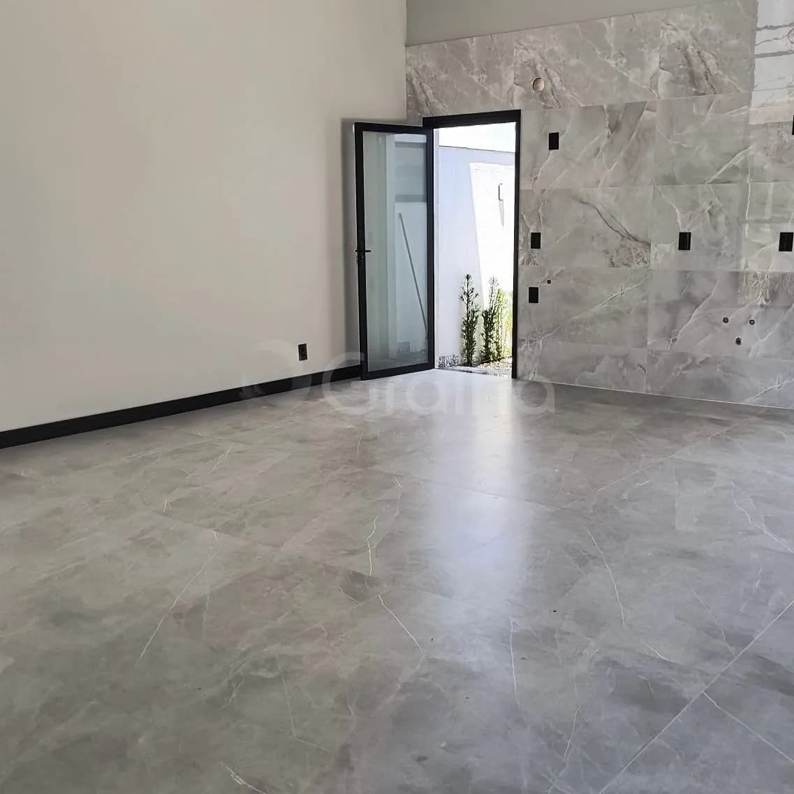 Casa para venda com 3 dormitórios em São Sebastião com 157 m² — foto 2