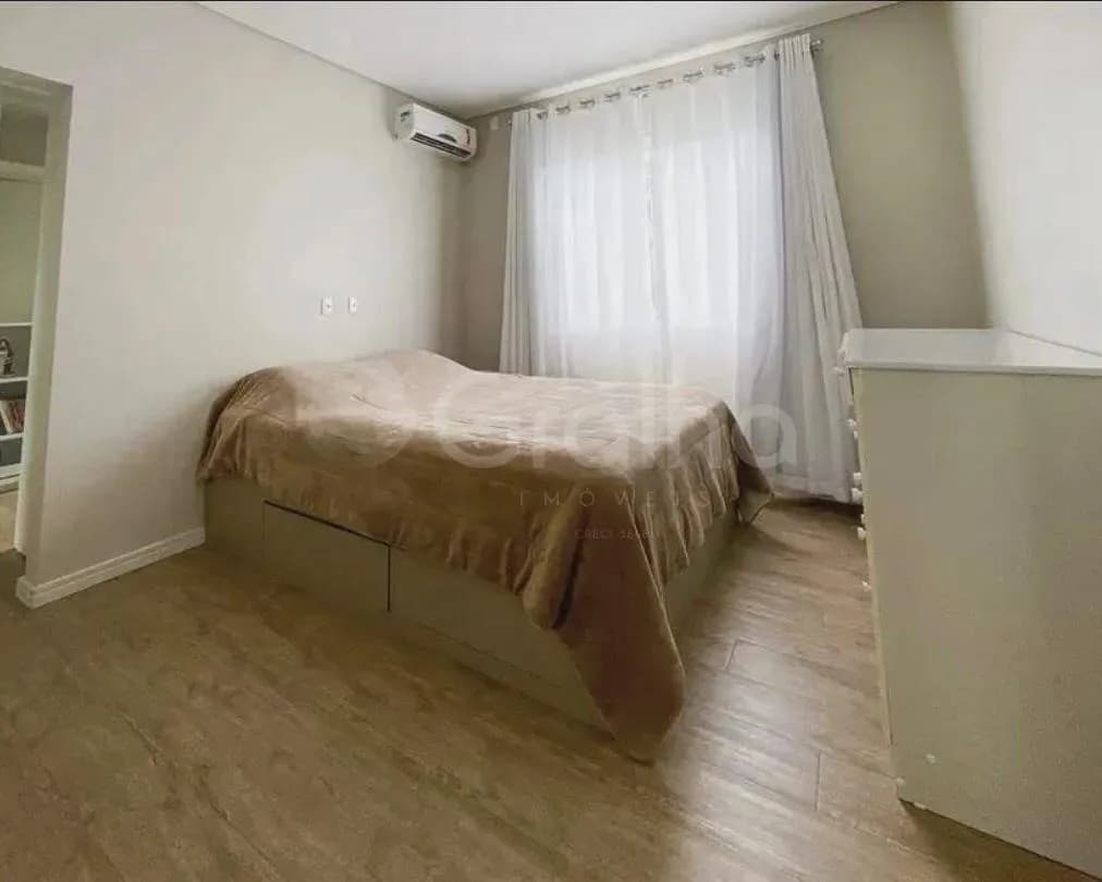 Casa para venda com 4 dormitórios em Ratones com 355 m² — foto 5