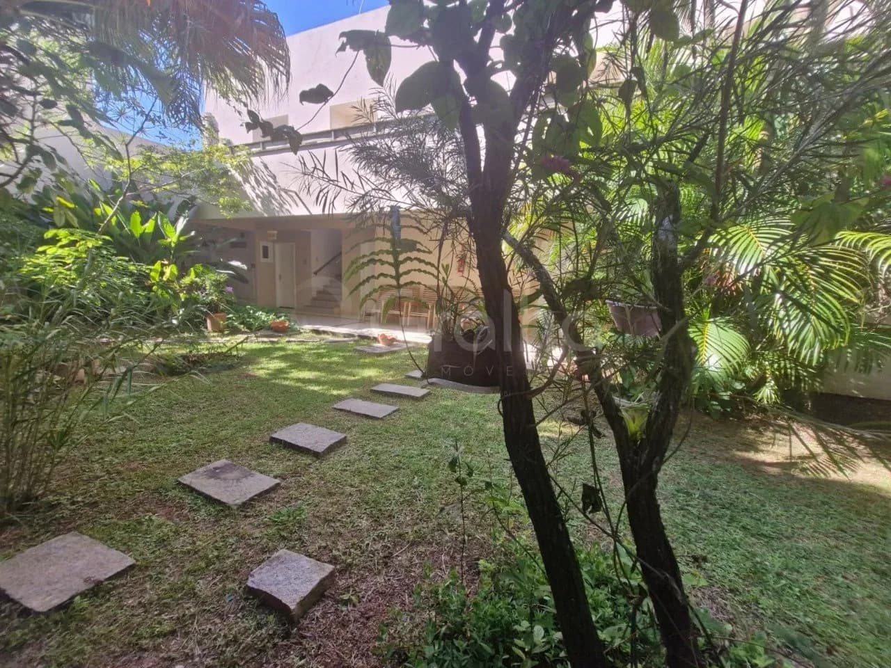Hotel/pousada para venda em Açores com 615 m² — foto 2