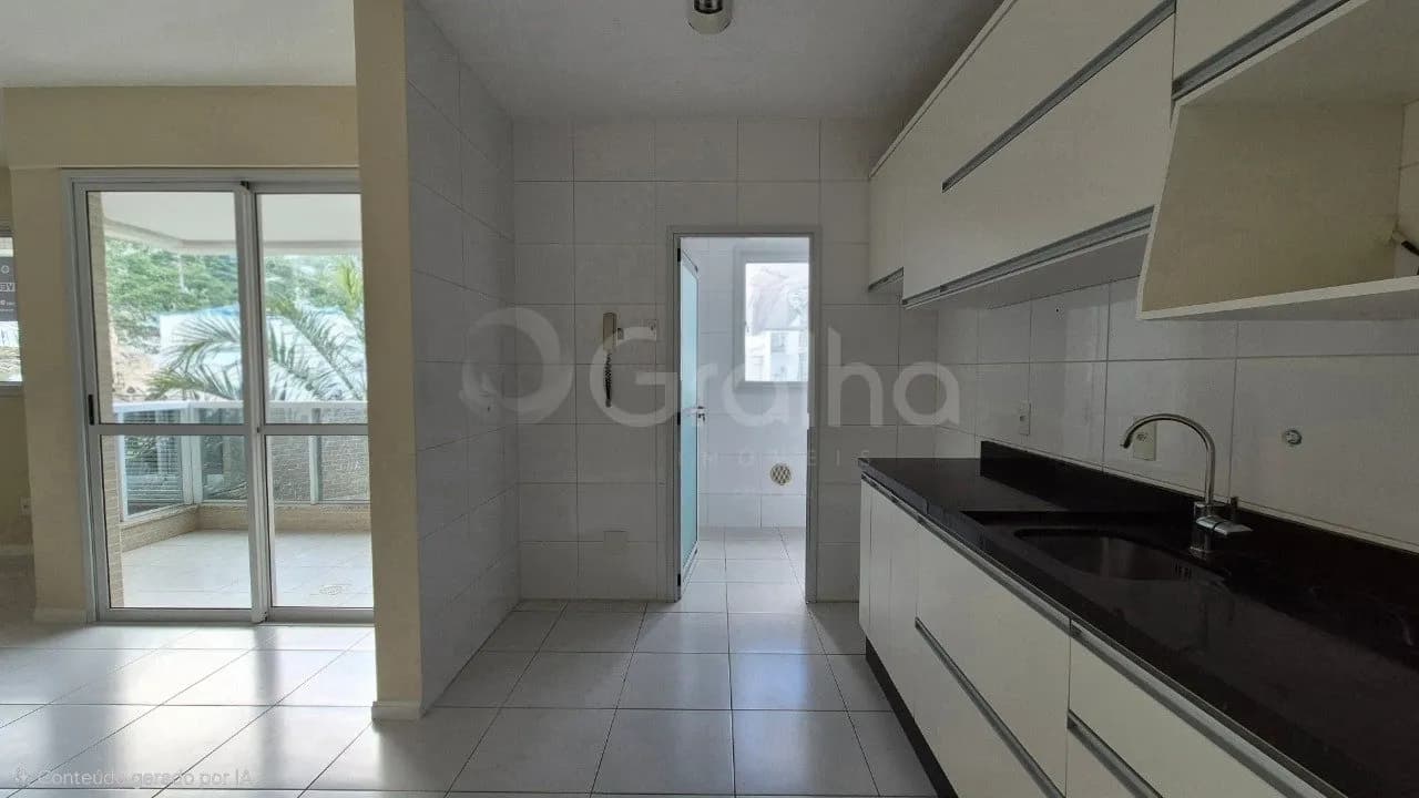 Apartamento para venda com 2 dormitórios em Trindade com 67 m² — foto 2