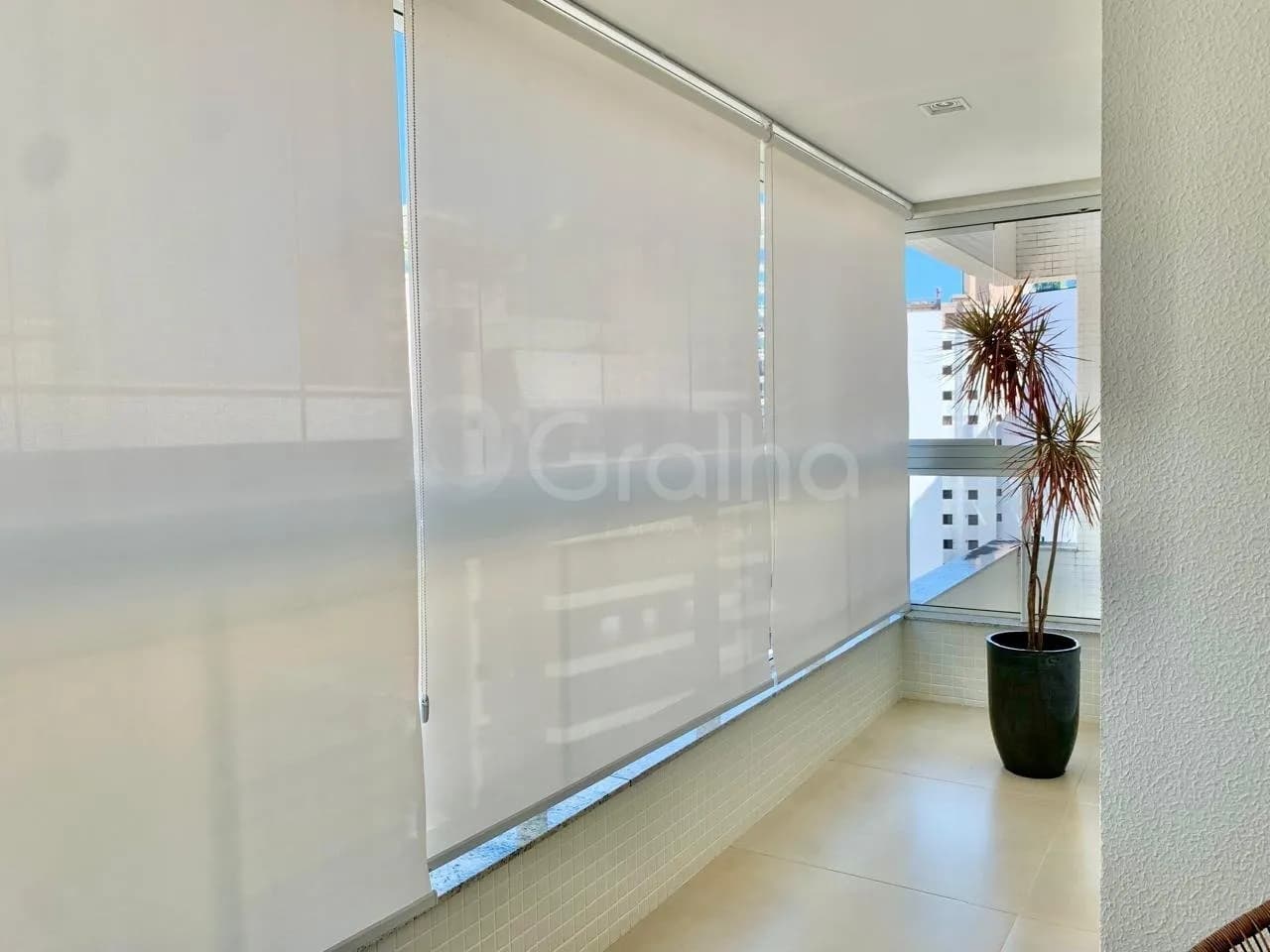 Apartamento para venda com 2 dormitórios em Agronômica com 73 m² — foto 3