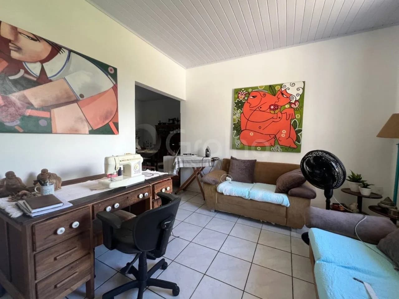 Casa para venda com 4 dormitórios em Coqueiros com 180 m² — foto principal