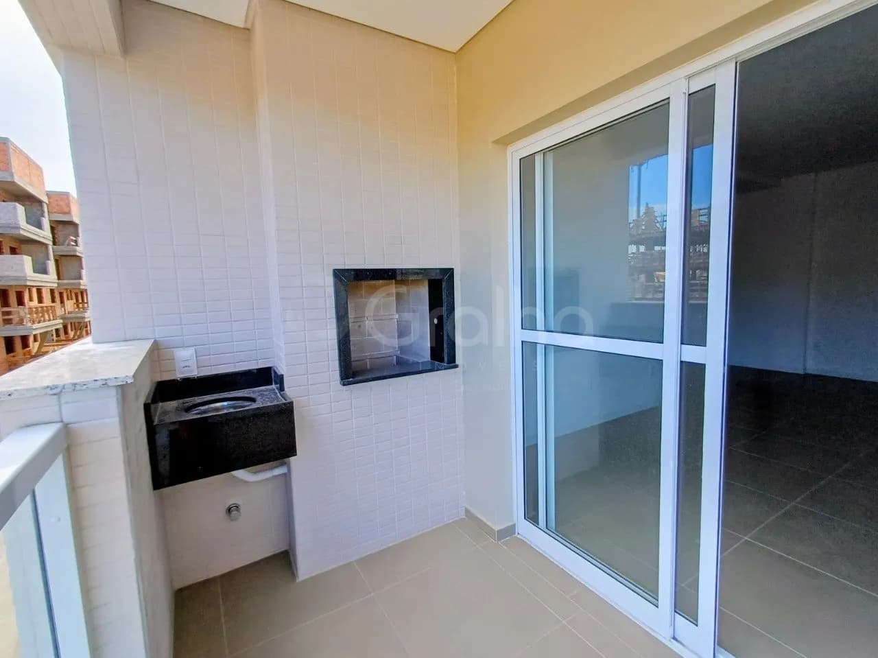 Apartamento para venda com 2 dormitórios em Ingleses Do Rio Vermelho com 107 m² — foto 2