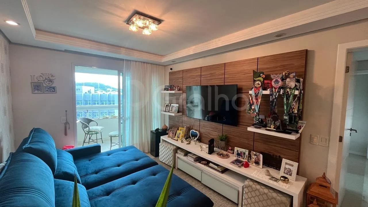 Apartamento para venda com 3 dormitórios em Itacorubi com 94 m² — foto principal