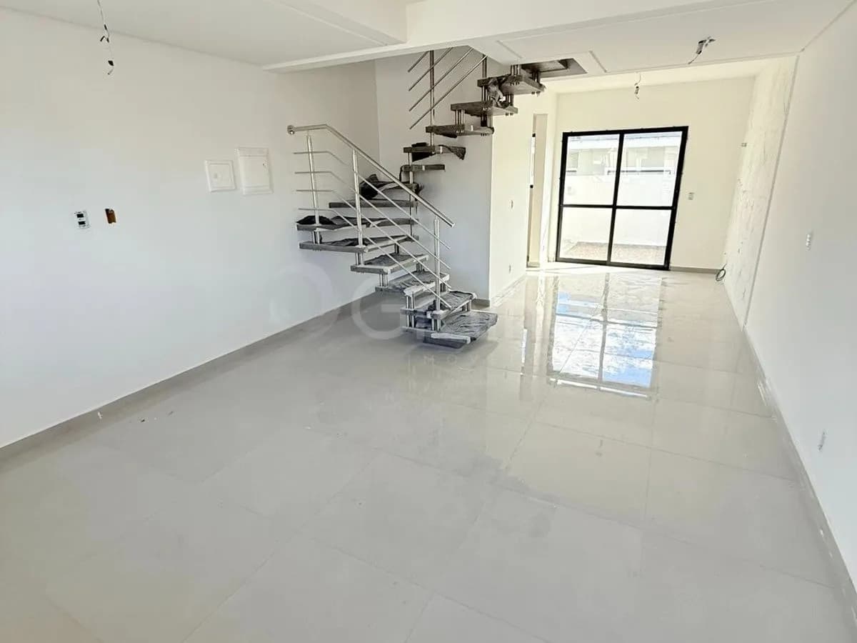 Casa para venda com 2 dormitórios em Bela Vista com 84 m² — foto principal