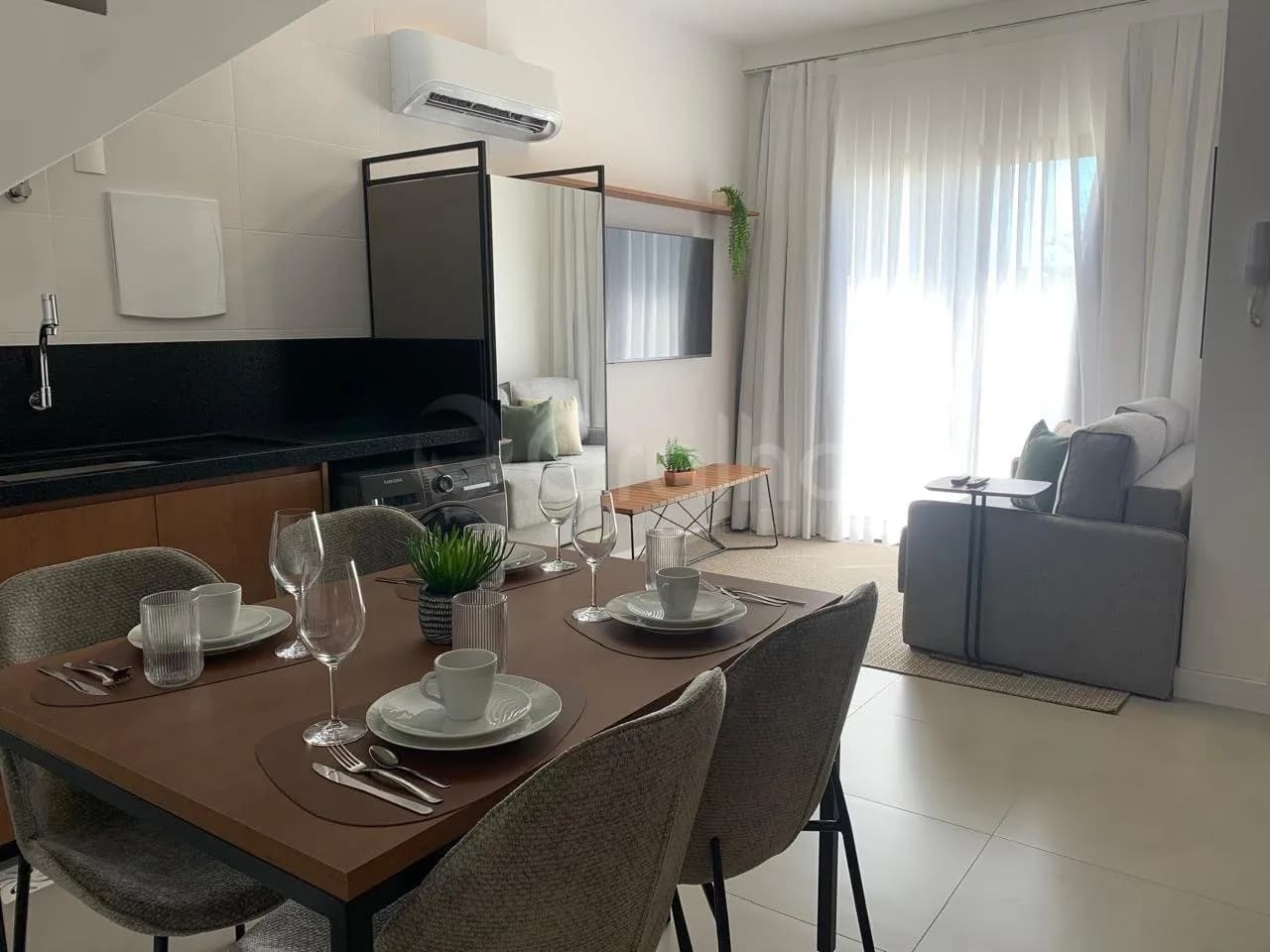 Estúdio para venda com 1 dormitório, em Jurerê com 63 m² — foto principal