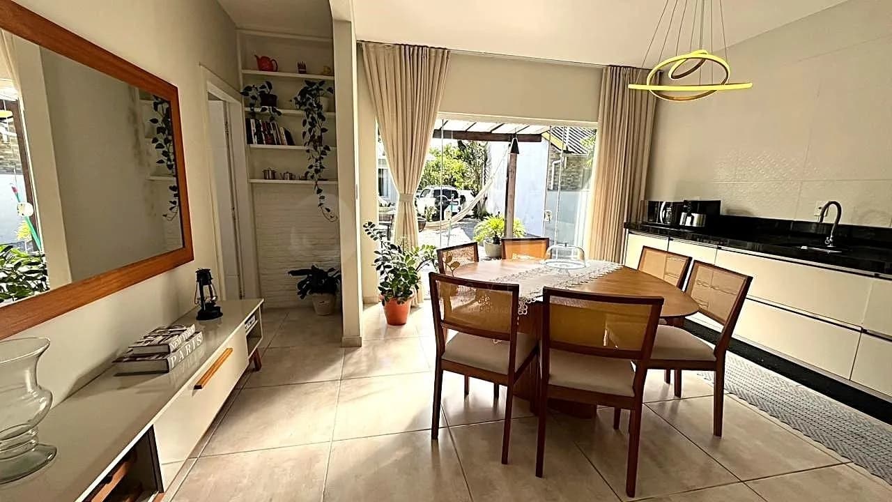 Casa para venda com 2 dormitórios em Praia De Fora com 206 m² — foto 3