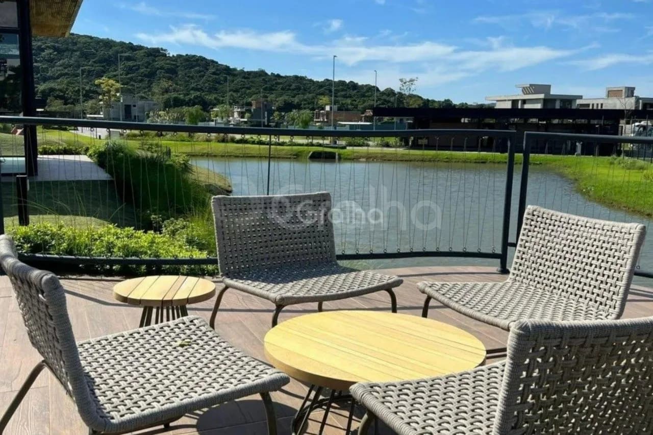 Terreno para venda em Pedra Branca com 370 m² — foto principal