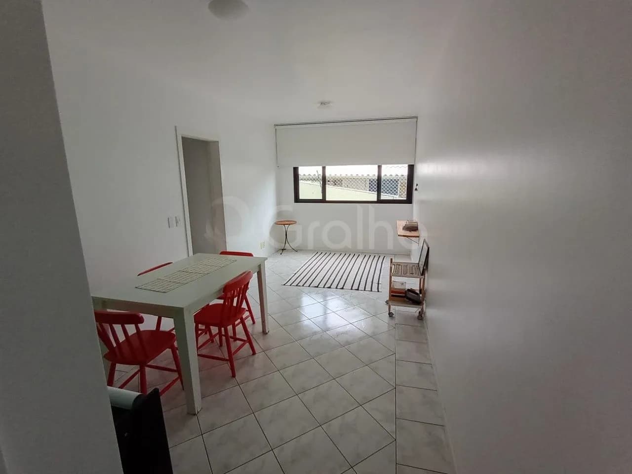 Apartamento para venda com 2 dormitórios em Agronômica com 59 m² — foto principal