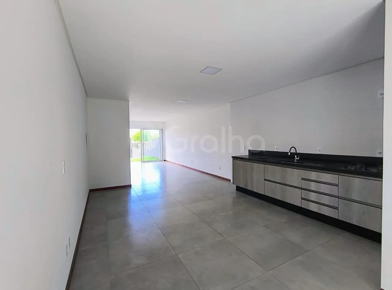 Casa para venda com 3 dormitórios em Campeche com 123 m² — foto 3