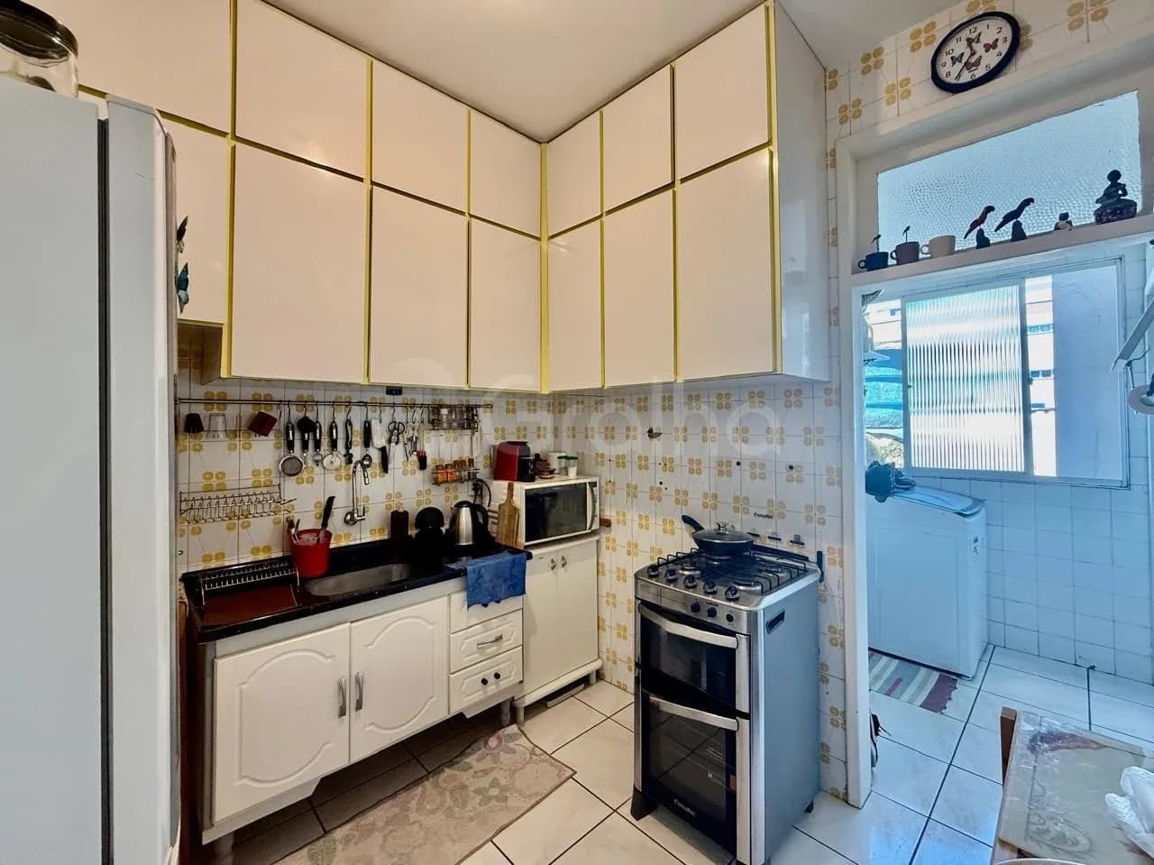 Apartamento para venda com 2 dormitórios em Coqueiros com 81 m² — foto 4